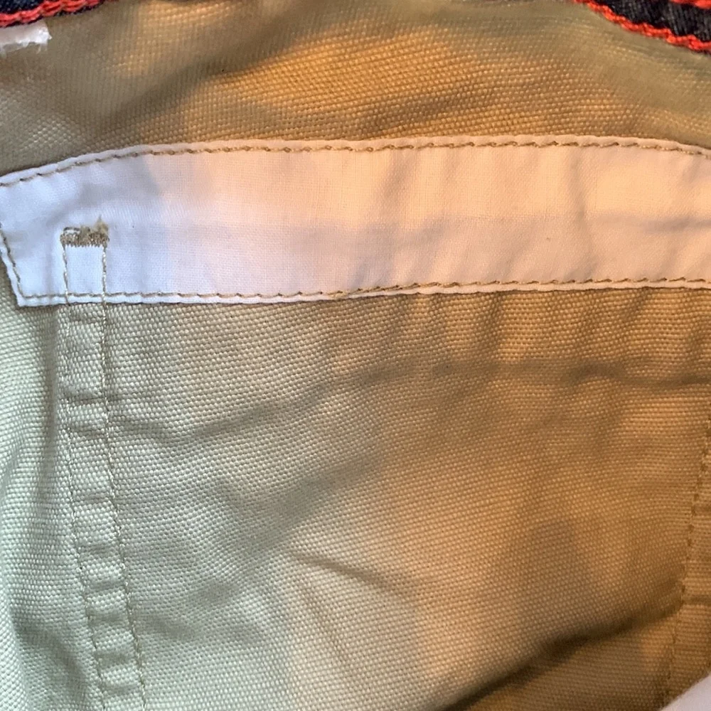 OshKosh B’Gosh khaki cotton poplin cargo shorts boy’s 6 adjustable waist VGUC